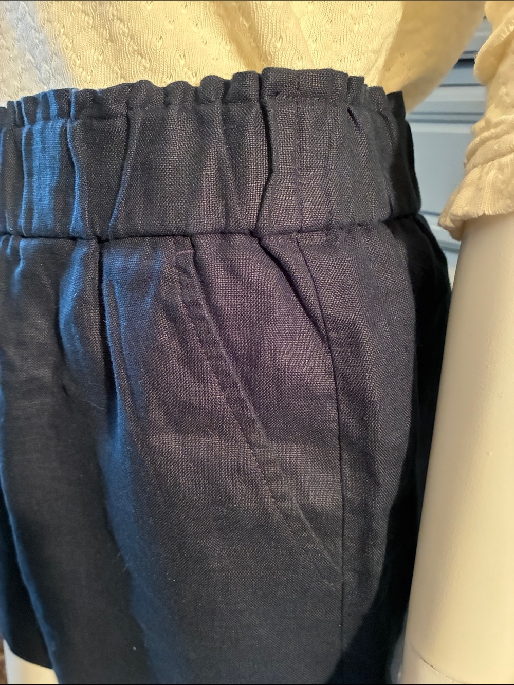 ๐ Talbots Linen Nantucket Paper Bag Navy Shorts Small - Picture 3 of 7
